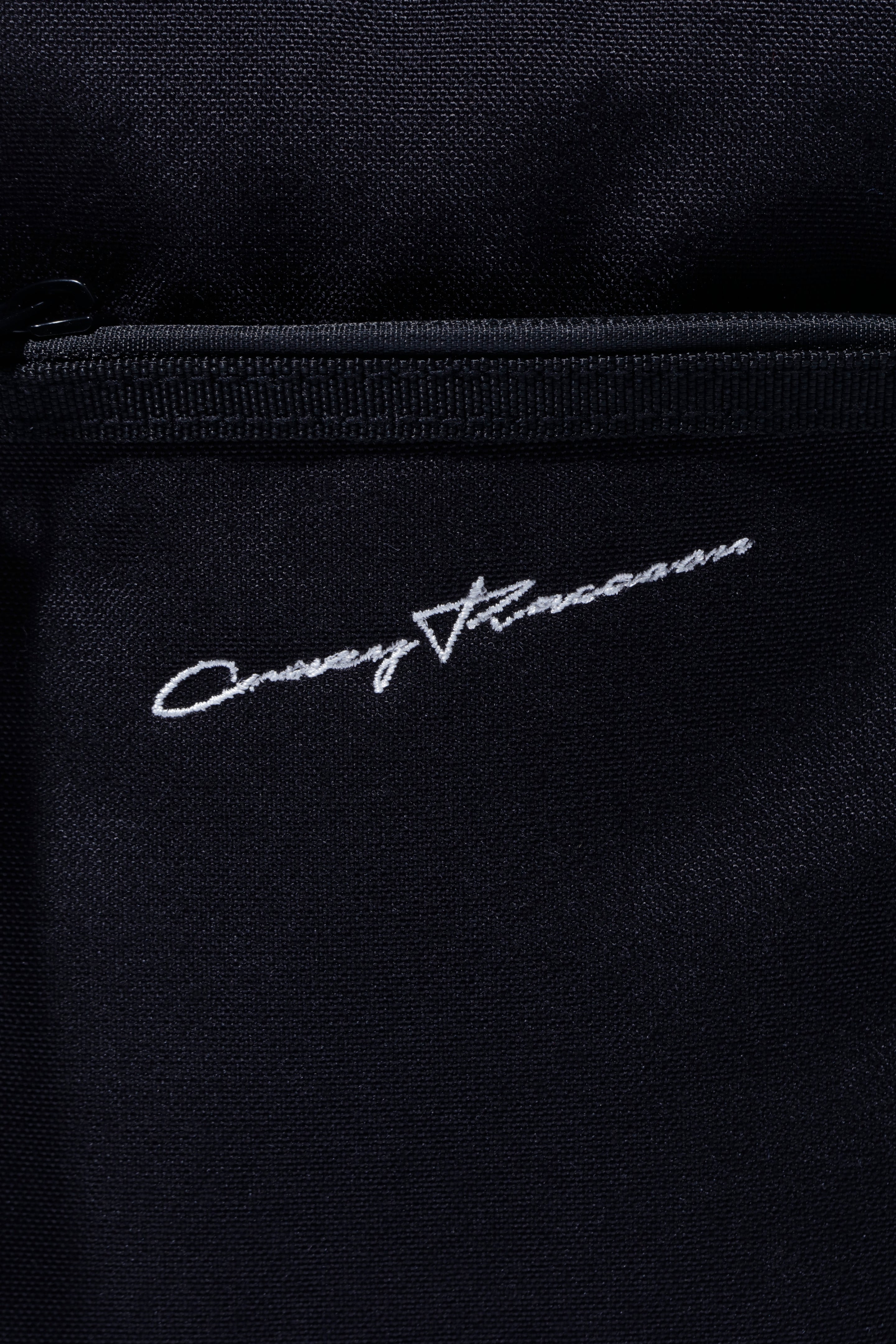 CURSIVE SHOULDER BAG – CRAZY RACCOON